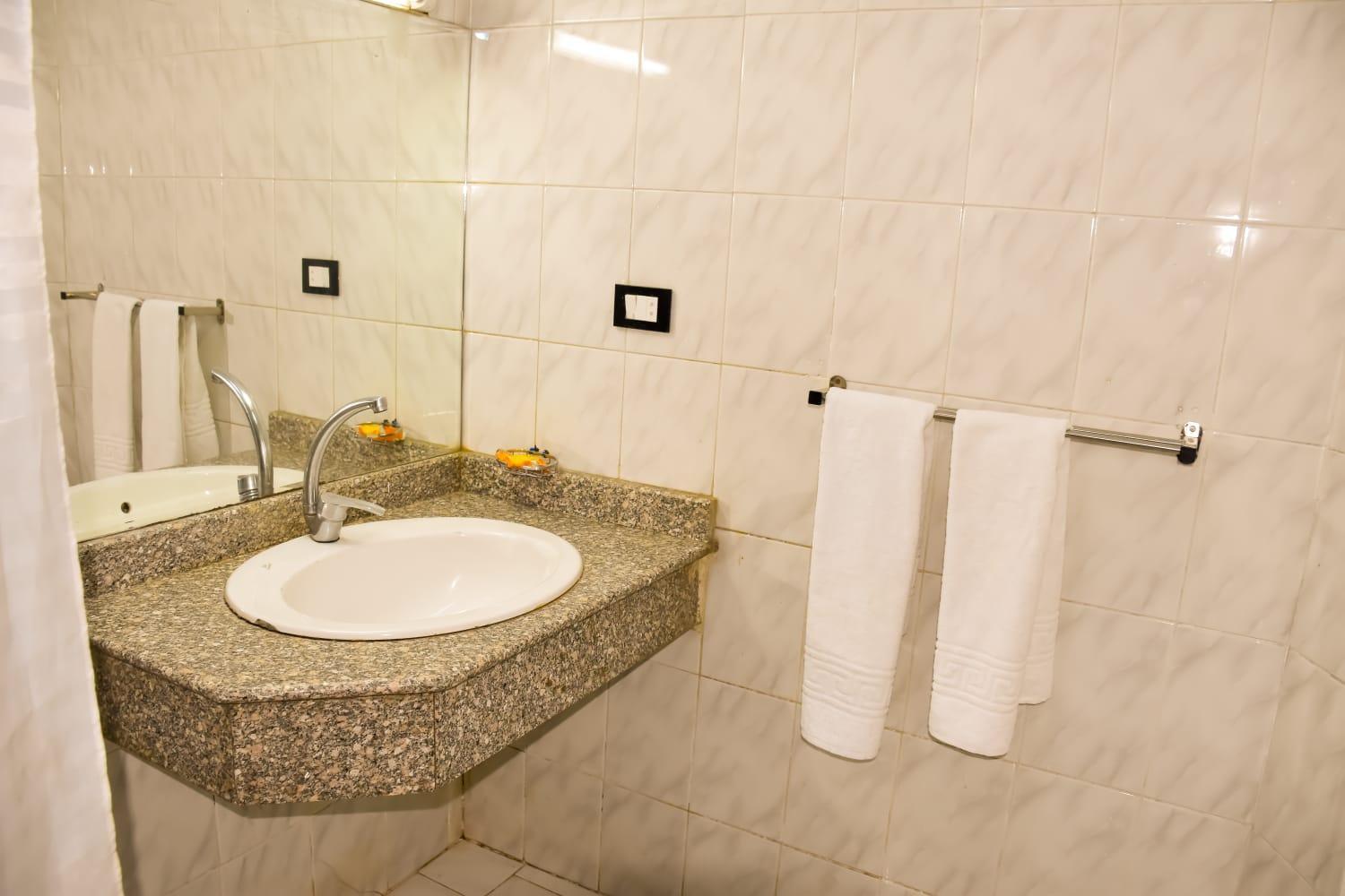 فندق اوسكار أسوان المظهر الخارجي الصورة